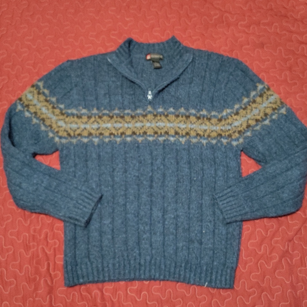 Industrial Exchange Men's Large Classic Blue And Tan Sweater